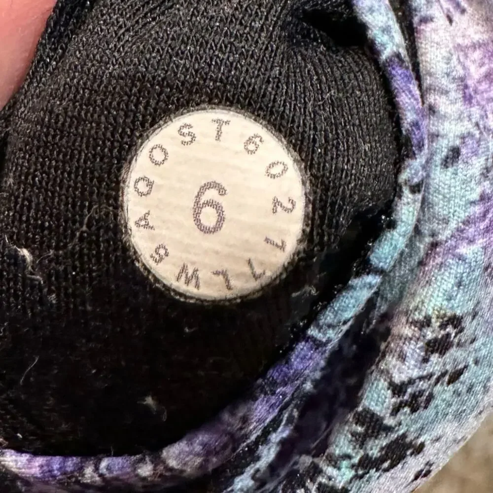 Lululemon Womens Size 6 Purple and Green Leggings with Black Ankle Trim